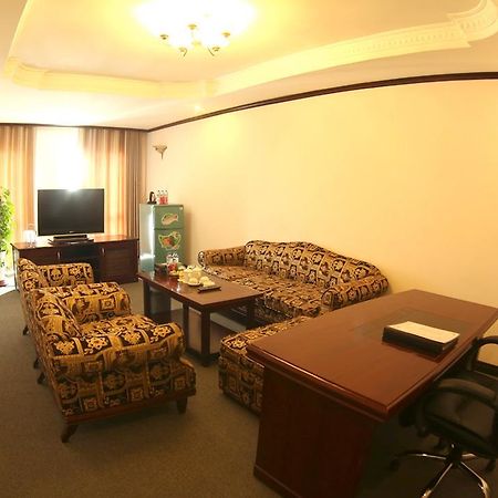 Sao Mai Hotel Thanh Hoa Экстерьер фото